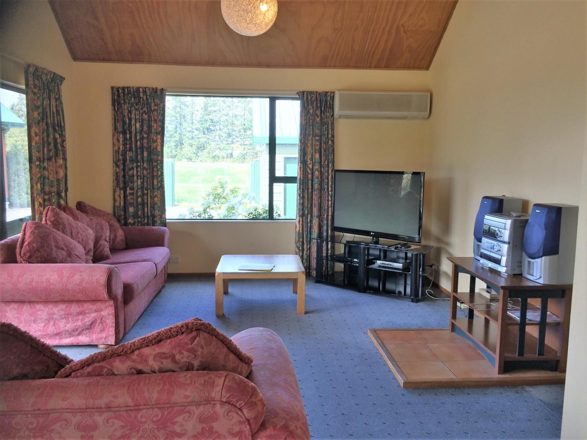 Cedar Chalets And Barkers Lodge ميثفين الغرفة الصورة