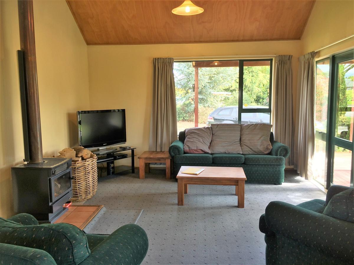 Cedar Chalets And Barkers Lodge ميثفين الغرفة الصورة