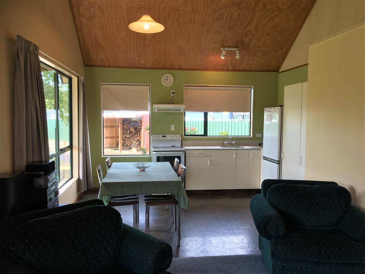Cedar Chalets And Barkers Lodge ميثفين المظهر الخارجي الصورة