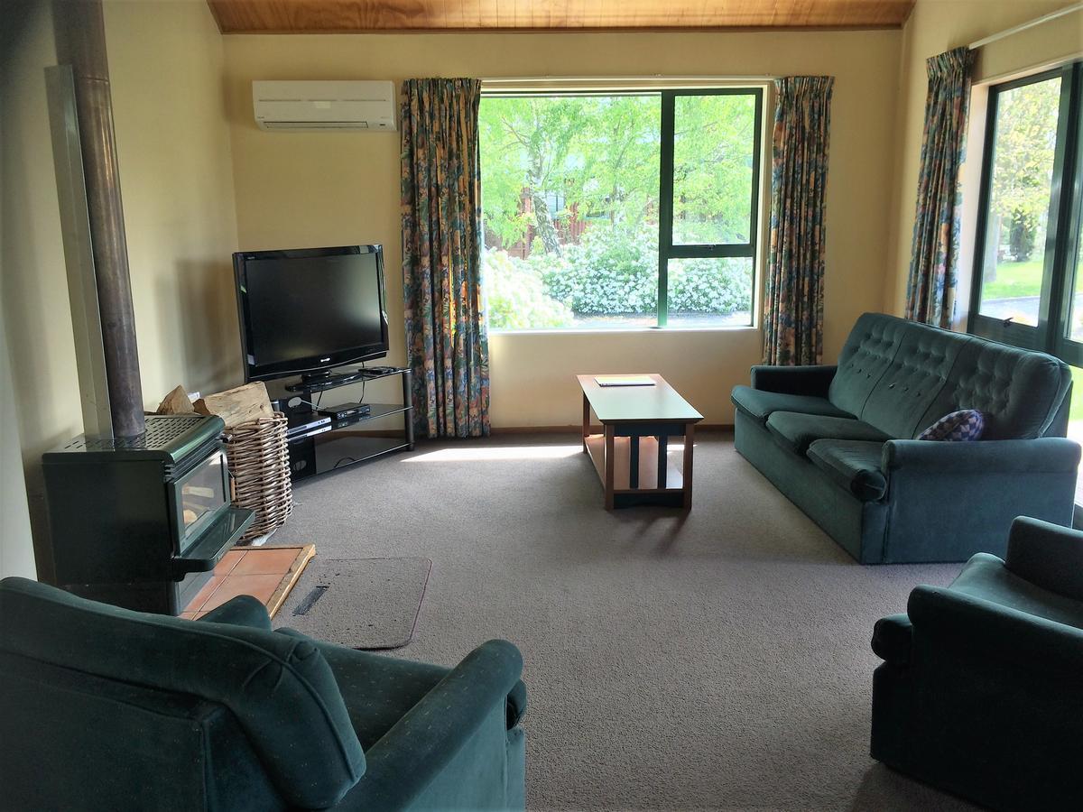 Cedar Chalets And Barkers Lodge ميثفين المظهر الخارجي الصورة